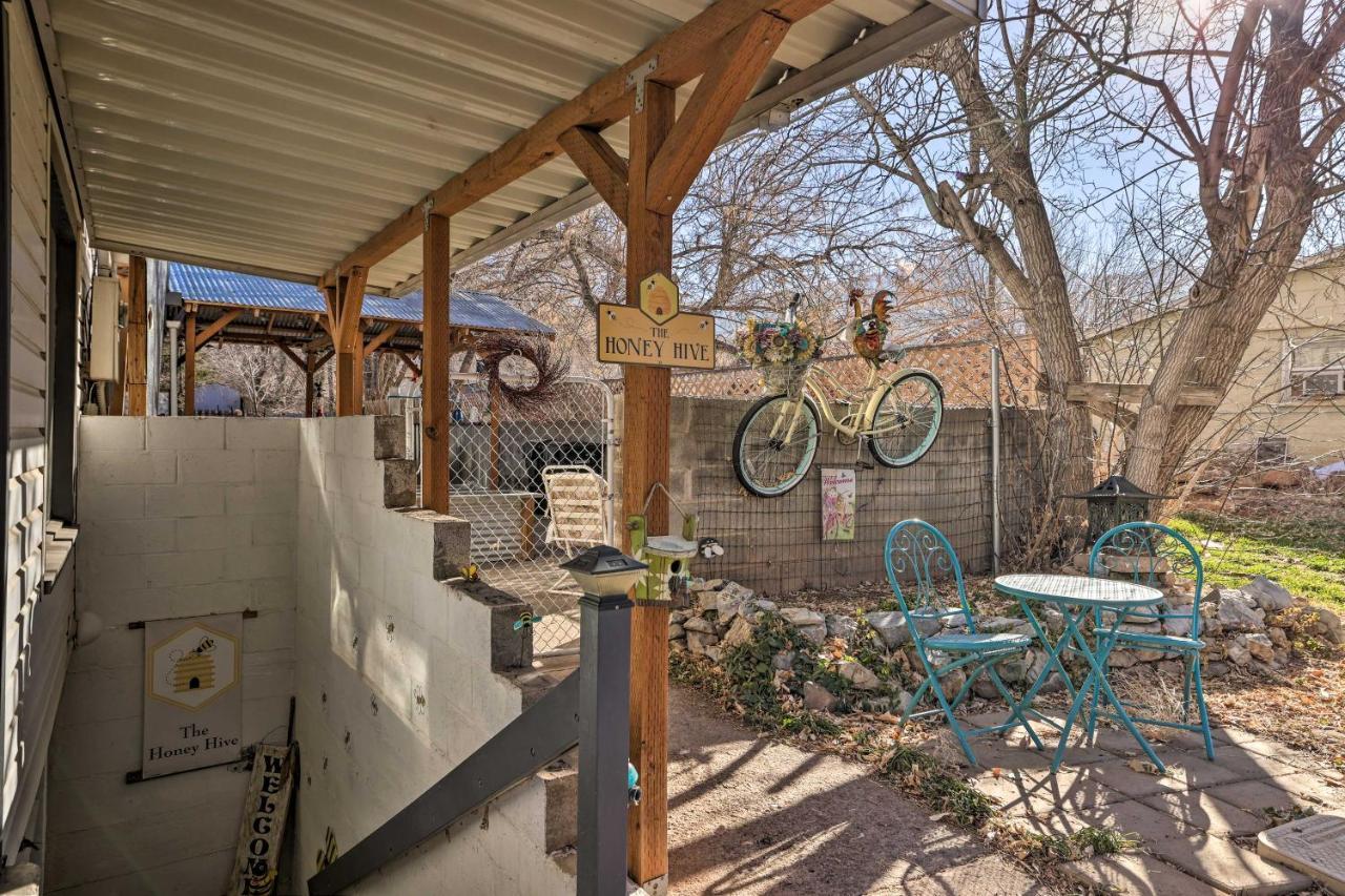 Cozy And Vintage Cedar City Apartment With Fire Pit! Экстерьер фото